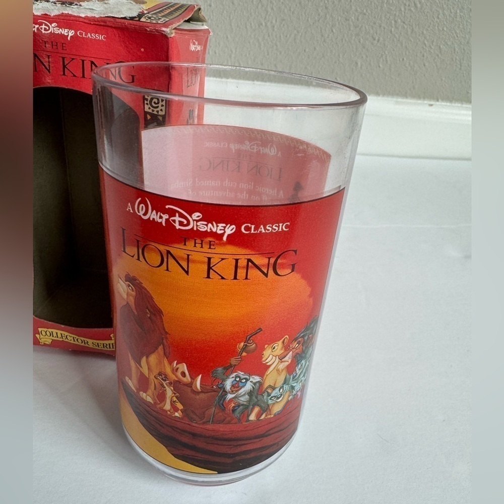 Burger King Disney Collector Series  Lion King Glass 1994